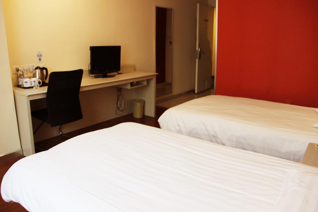 Hanting Hotel Chongqing North Railway Station Δωμάτιο φωτογραφία